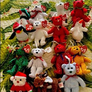 21 Mint Jingle Beanies by Ty